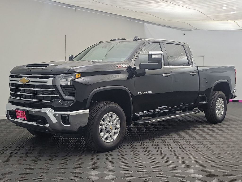2026 Chevrolet Silverado 2500HD LTZ's photo