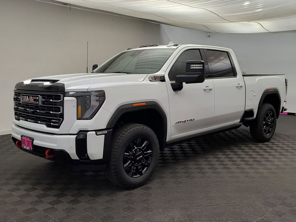 2026 GMC Sierra 4WD Crew Cab Standard Box AT4's photo