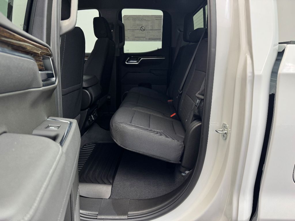 2026 GMC Sierra 1500 SLE - Photo 12