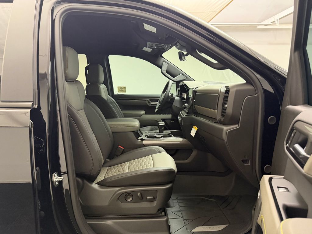 2026 Chevrolet Silverado 1500 ZR2 - Photo 22