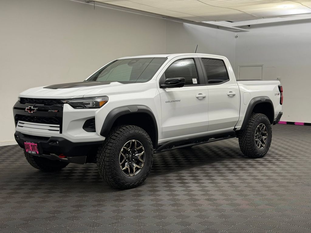 New 2026 Chevrolet Colorado ZR2 Truck