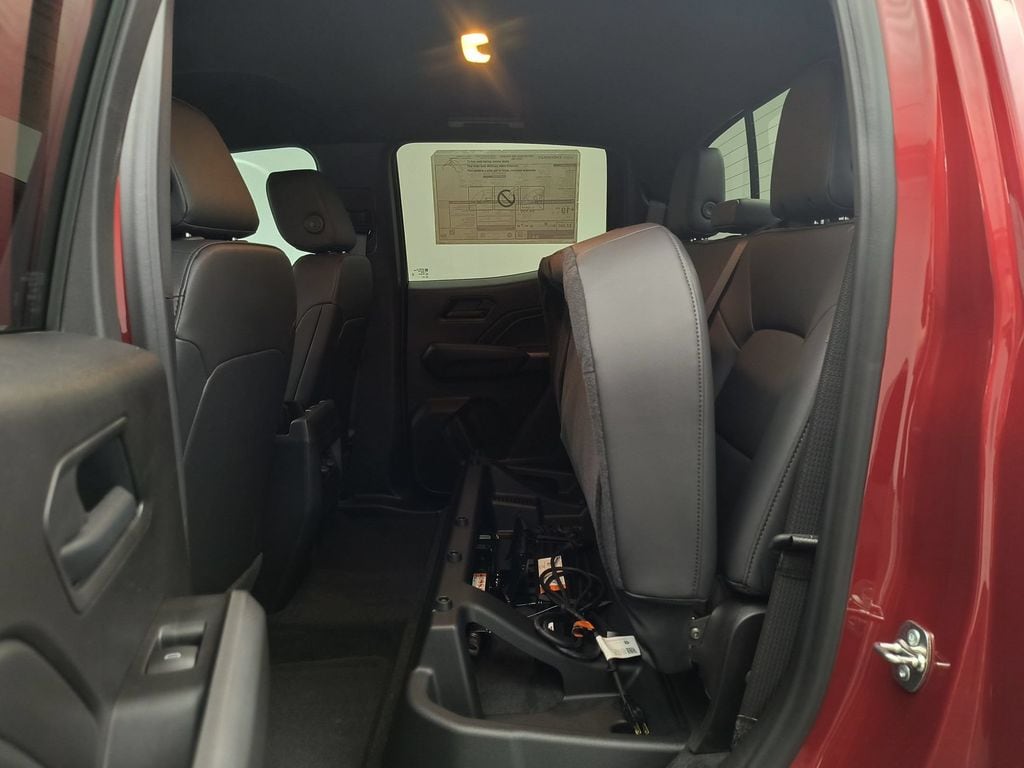 2026 Chevrolet Colorado Trail Boss - Photo 20