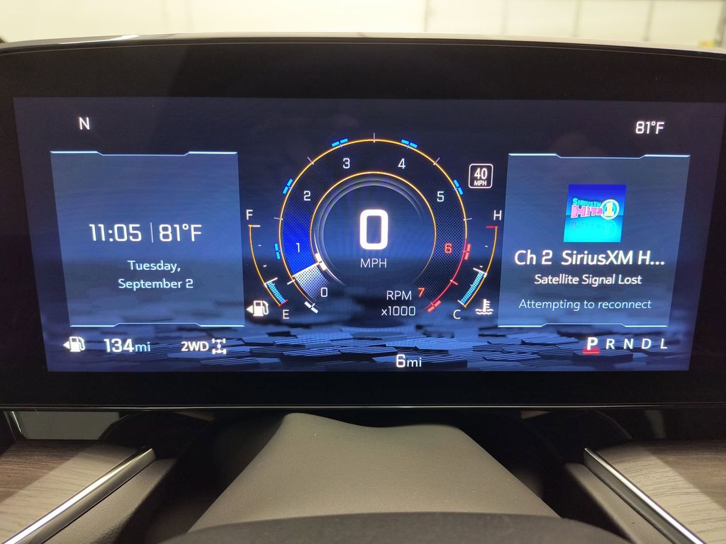2025 Chevrolet Suburban Premier - Photo 21