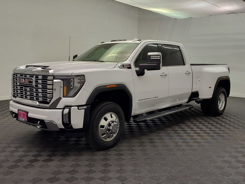 2026 GMC Sierra 4WD Crew Cab Long Box DRW Denali's photo