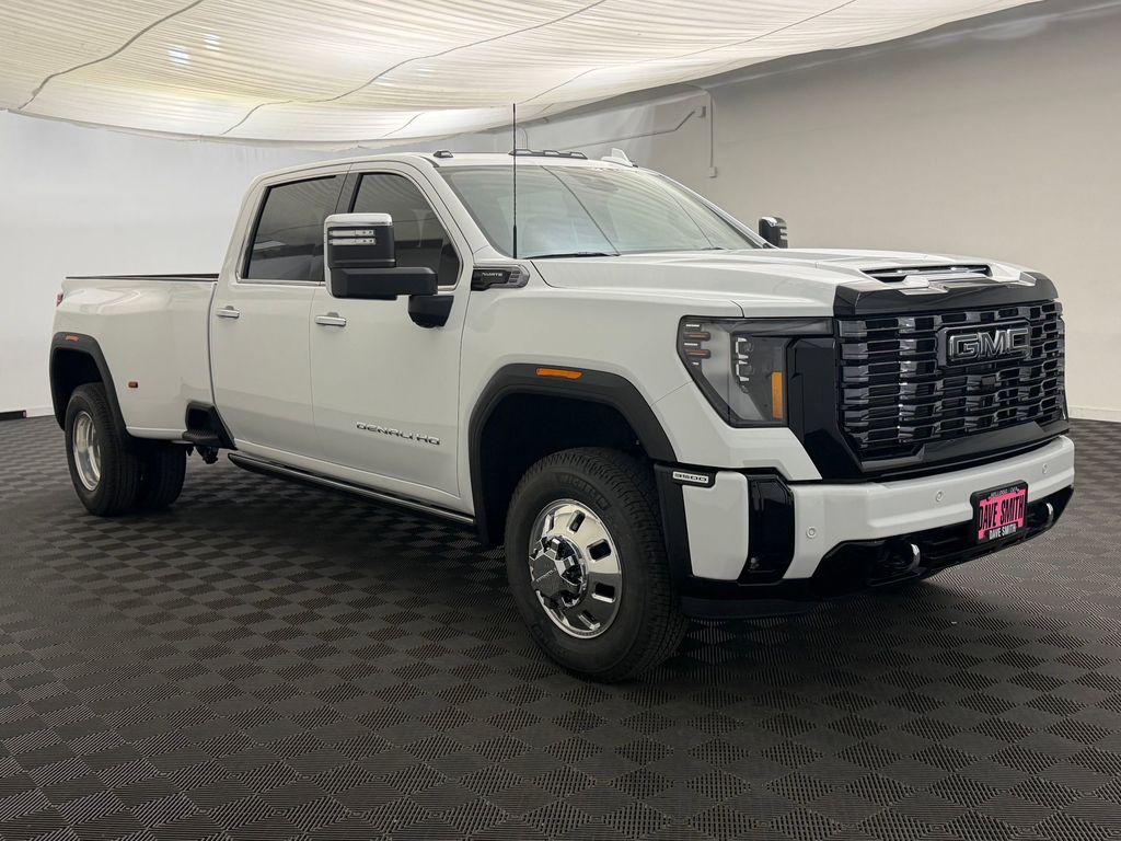 2026 GMC Sierra 3500HD Denali Ultimate - Photo 7