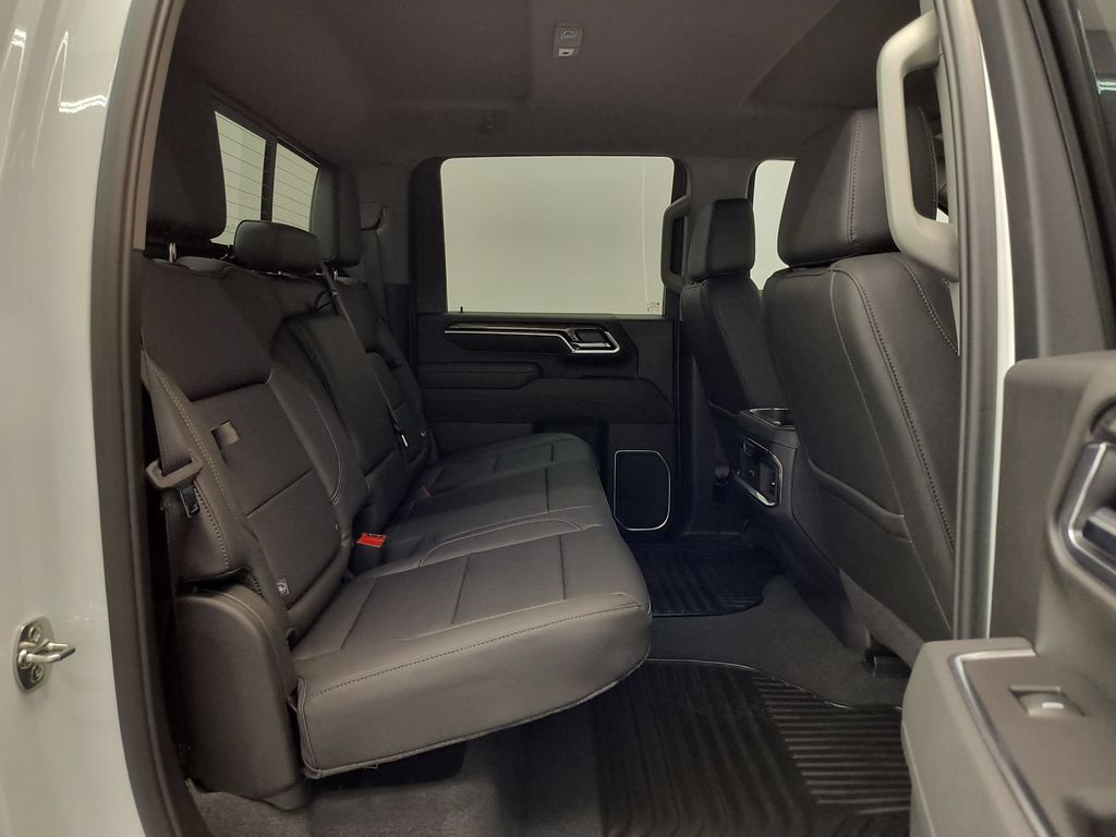 2026 Chevrolet Silverado 2500 HD LTZ - Photo 31
