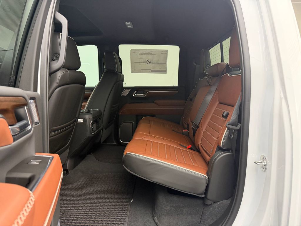2026 GMC Sierra 3500HD Denali Ultimate - Photo 13