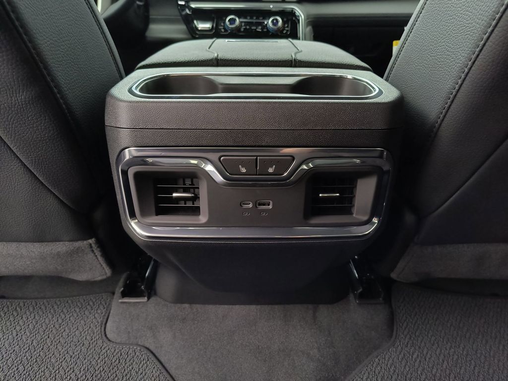 2026 GMC Sierra 3500HD Denali - Photo 21