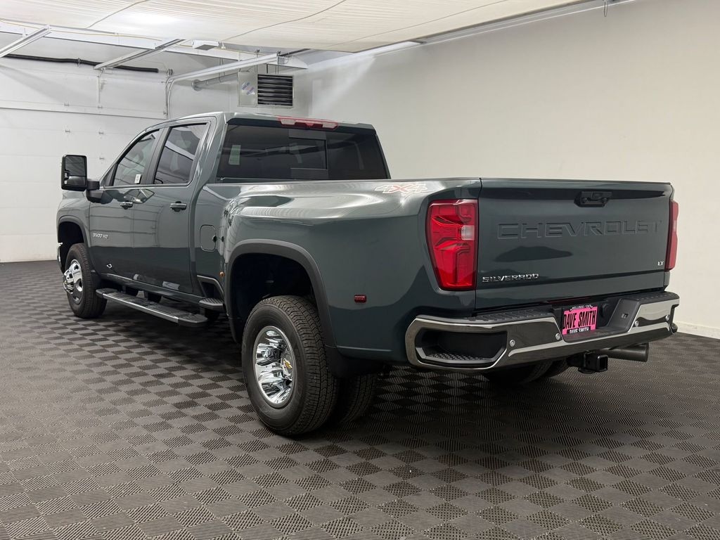 New 2026 Chevrolet Silverado 3500 HD LT DRW Truck