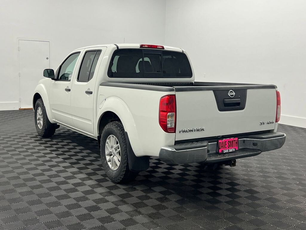 Used 2018 Nissan Frontier SV Truck Crew Cab