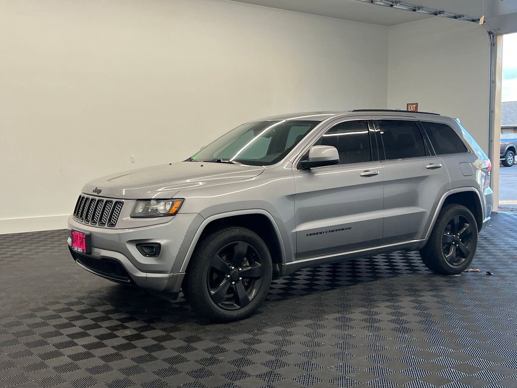 2015 Jeep Grand Cherokee Altitude's photo