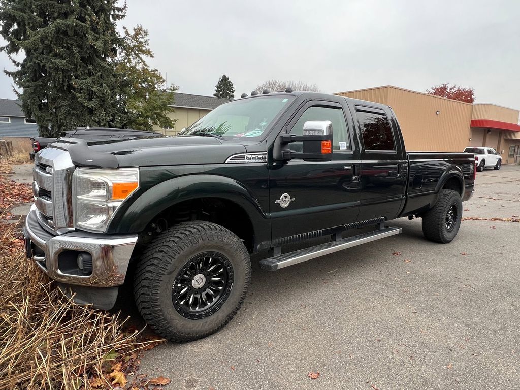 2013 Ford F-250 Super Duty Lariat's photo