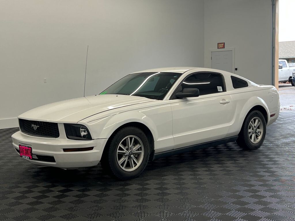 Used 2006 Ford Mustang Coupe