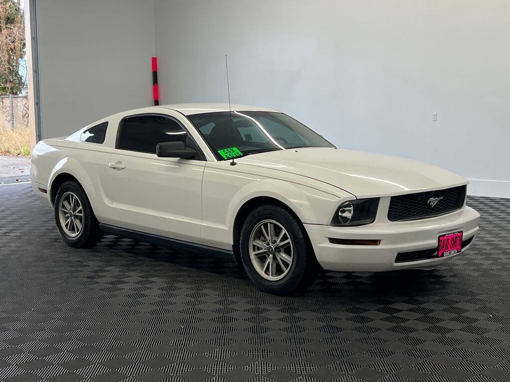 Used 2006 Ford Mustang Coupe