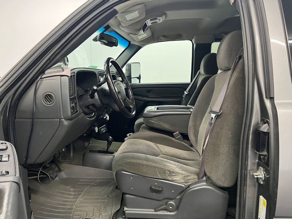 Used 2006 Chevrolet Silverado 2500HD Truck Extended Cab