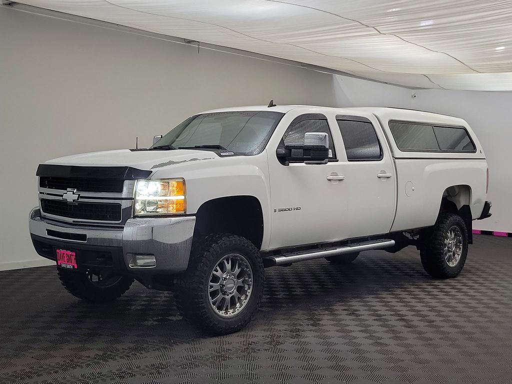 2008 Chevrolet Silverado HD LTZ's photo