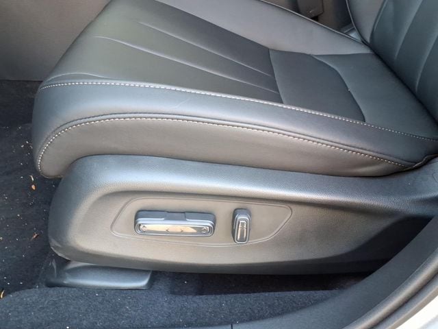 2025 Acura ADX Base - Photo 15