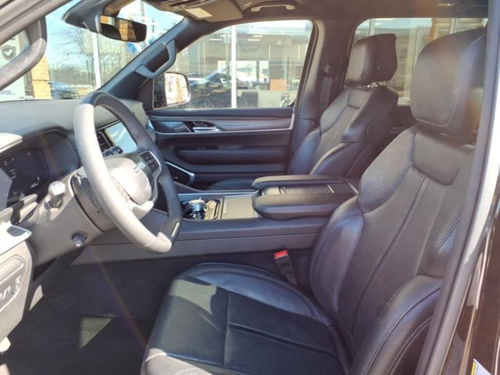 Used 2024 Jeep Wagoneer L Series III SUV