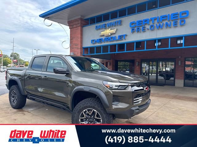 2025 Chevrolet Colorado ZR2's photo