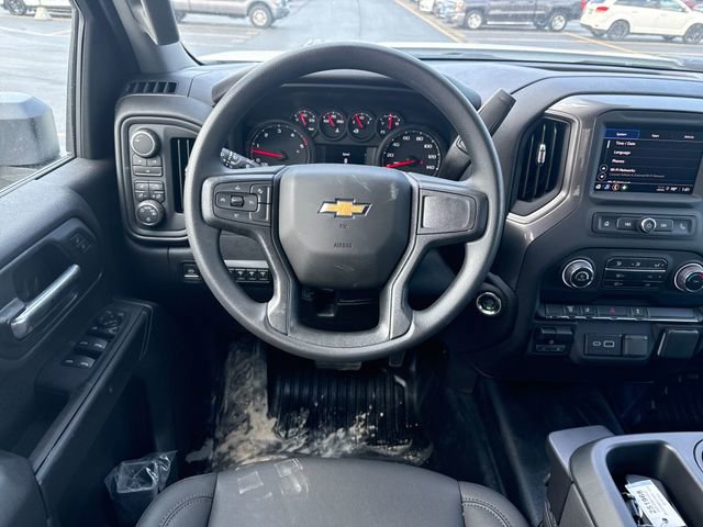 2025 Chevrolet Silverado 3500HD Work Truck photo 2