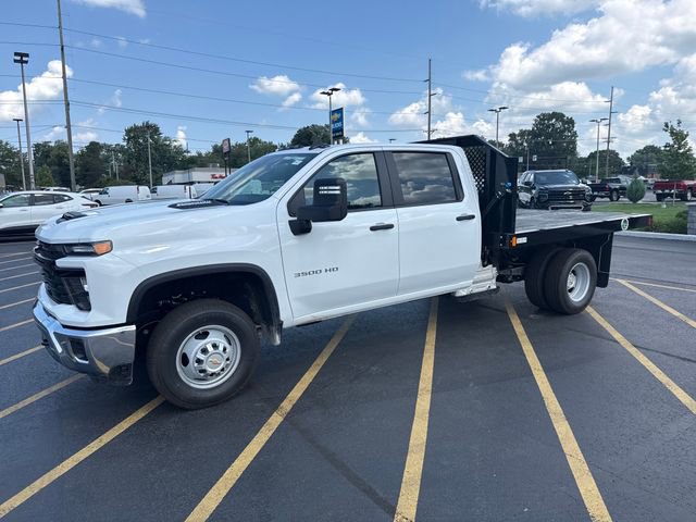 2025 Chevrolet Silverado 3500HD Work Truck photo 4