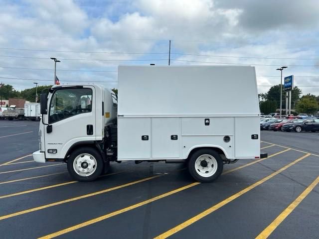 2024 Chevrolet Silverado 4500HD photo 3