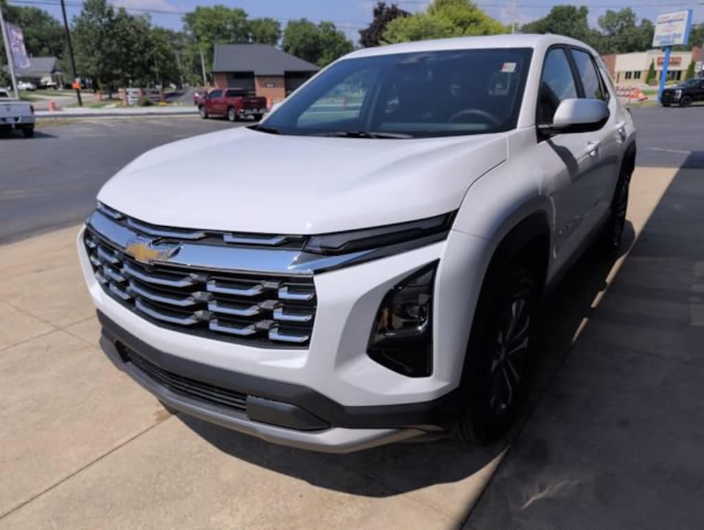 Used 2026 Chevrolet Equinox LT SUV