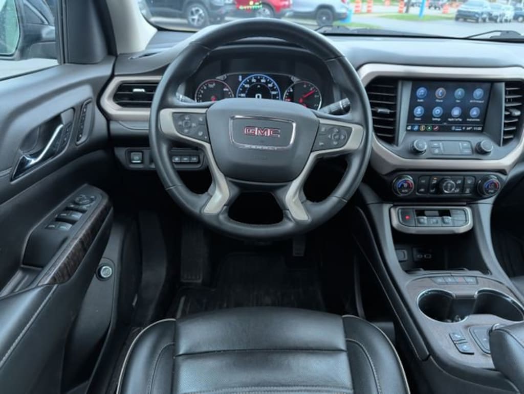 Used 2023 GMC Acadia Denali SUV