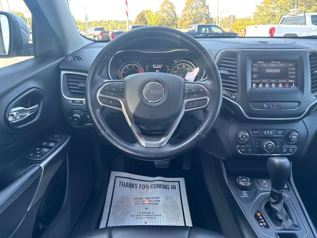 2020 Jeep Cherokee Latitude photo 2