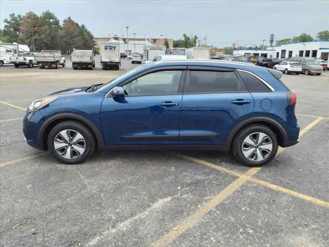 Used 2019 Kia Niro LX with VIN KNDCB3LC7K5310411 for sale in Sylvania, OH