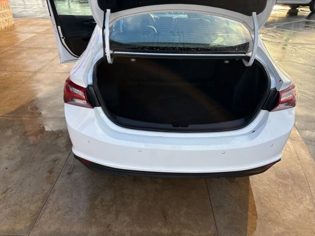 Used 2024 Chevrolet Malibu 1LT Sedan