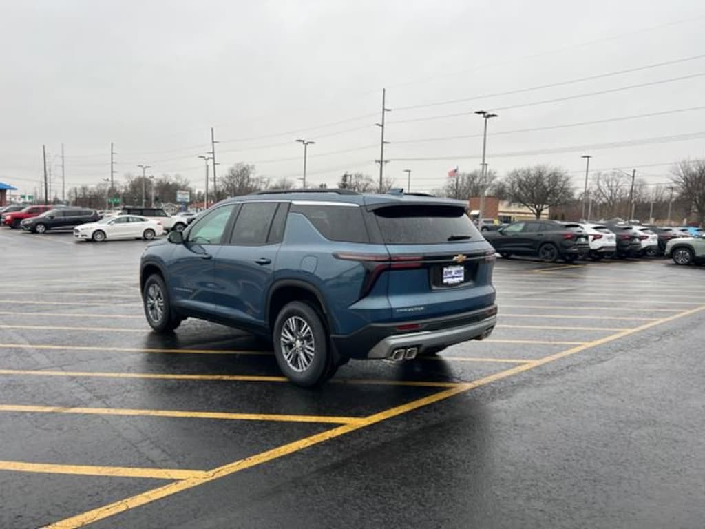 New 2026 Chevrolet Traverse LT SUV