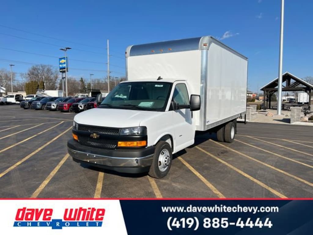 New 2026 Chevrolet Express Cutaway 3500 1WT Cutaway Van
