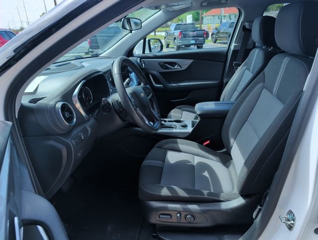 2025 Chevrolet Blazer 2LT - Photo 11