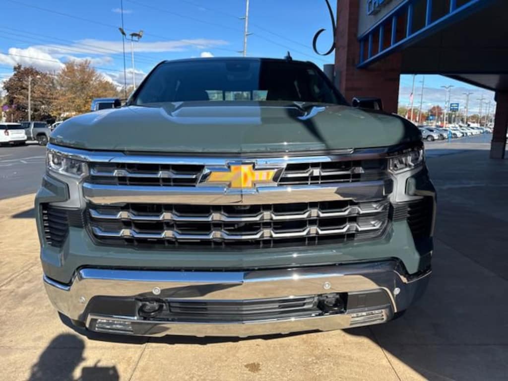 Used 2025 Chevrolet Silverado 1500 LTZ Truck Crew Cab