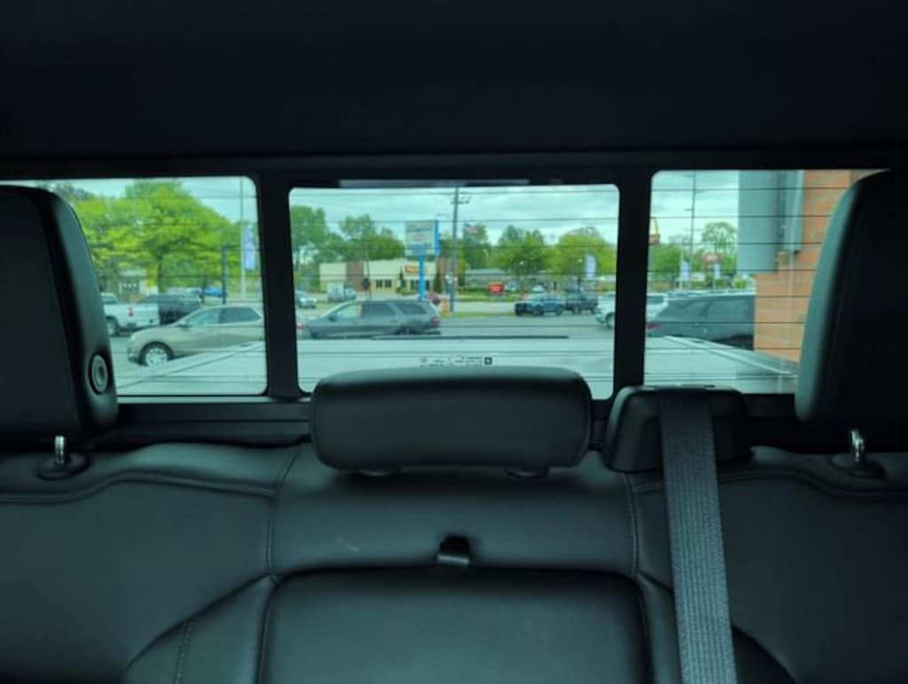 Used 2021 GMC Sierra 1500 SLT Truck Crew Cab