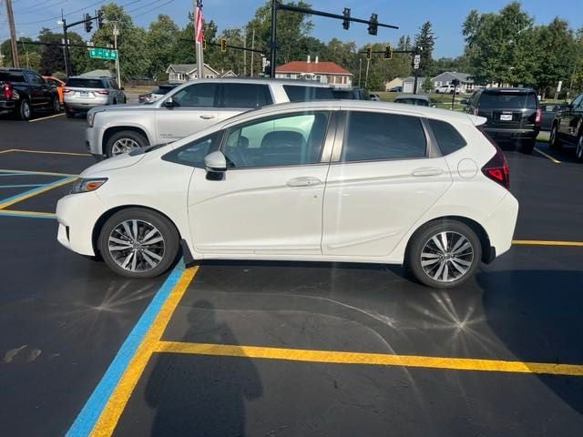 Used 2017 Honda Fit EX with VIN 3HGGK5G75HM701796 for sale in Sylvania, OH