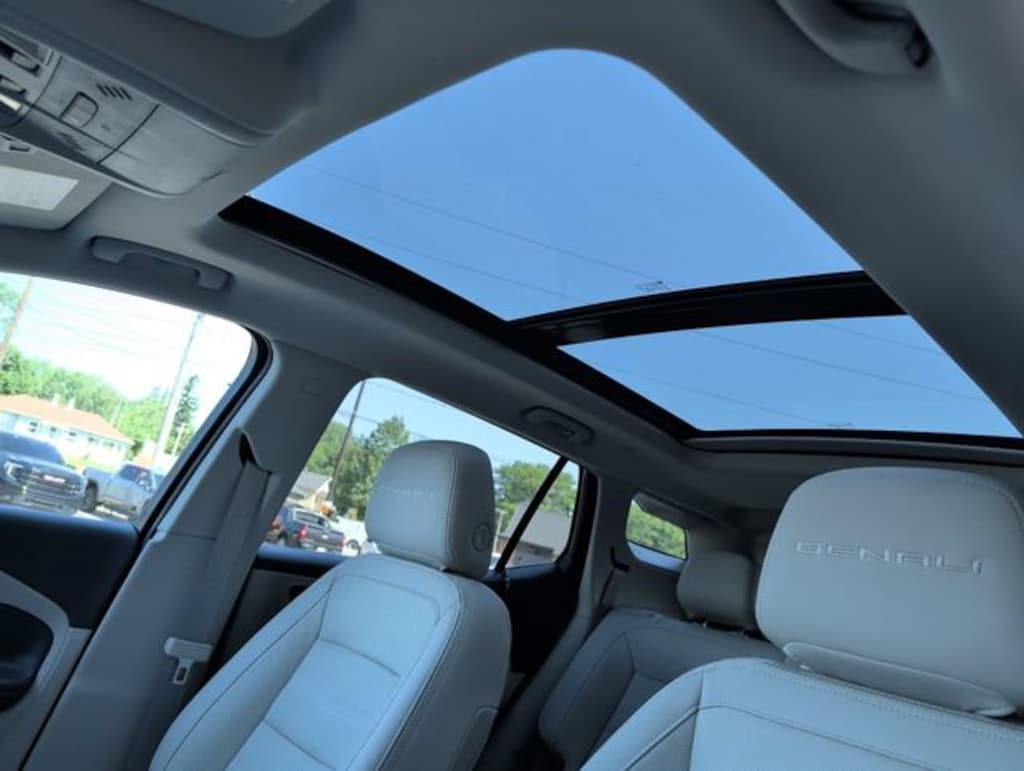 Used 2023 GMC Terrain Denali SUV