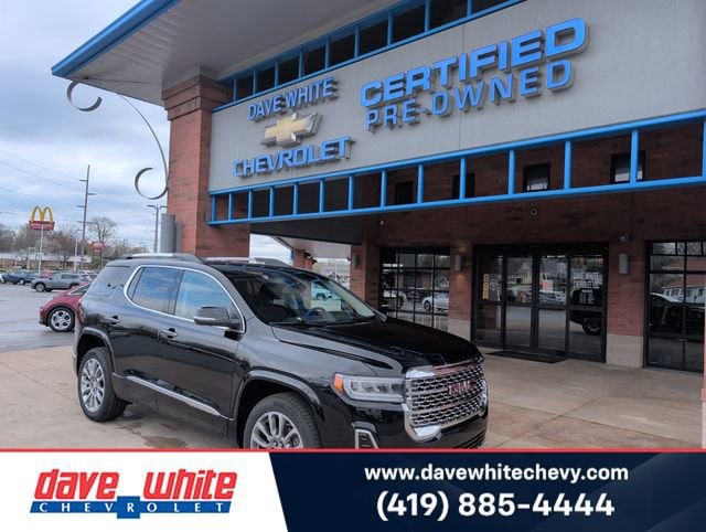 2023 GMC Acadia Denali FWD's photo