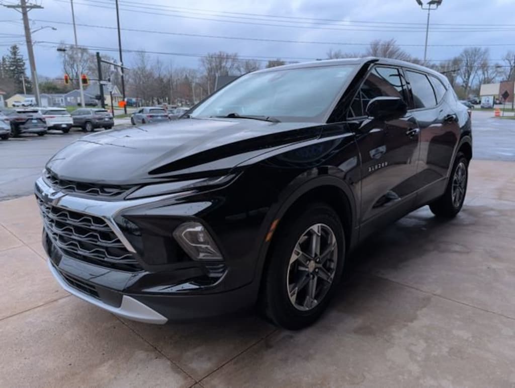 Used 2023 Chevrolet Blazer 2LT SUV