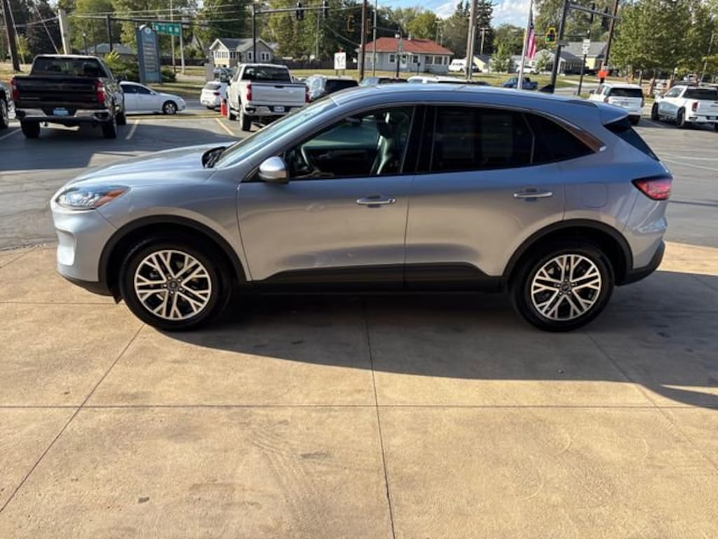 Used 2022 Ford Escape SEL SUV