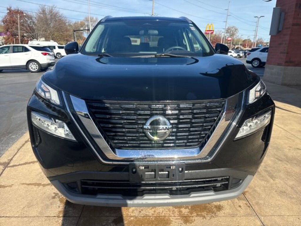 Used 2021 Nissan Rogue SV SUV