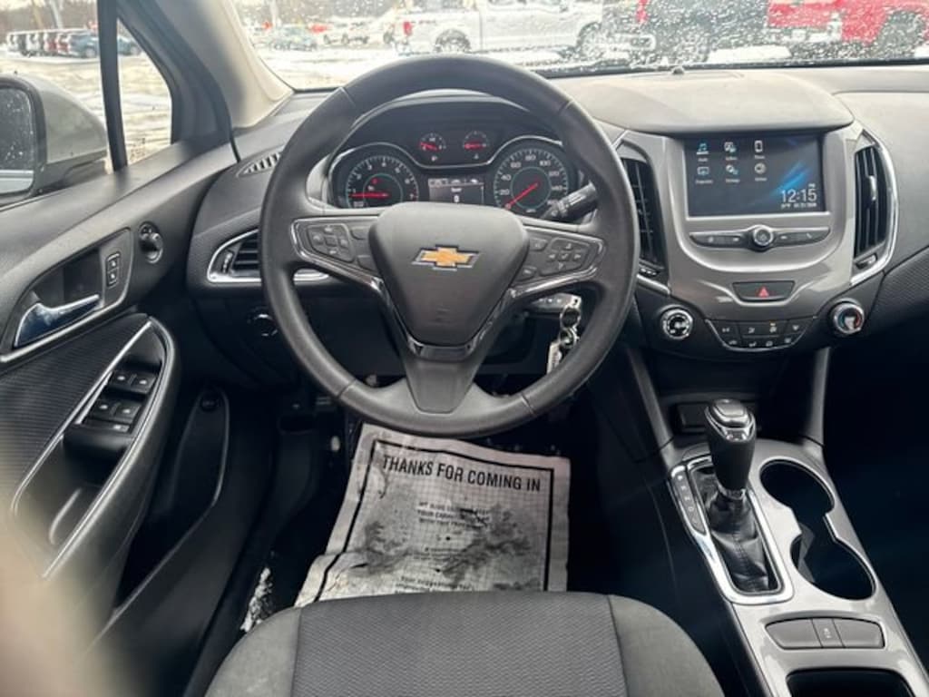 Used 2017 Chevrolet Cruze LT Sedan