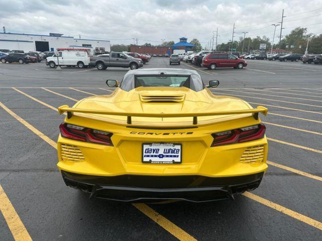 New 2025 Chevrolet Corvette Stingray 2LT Convertible