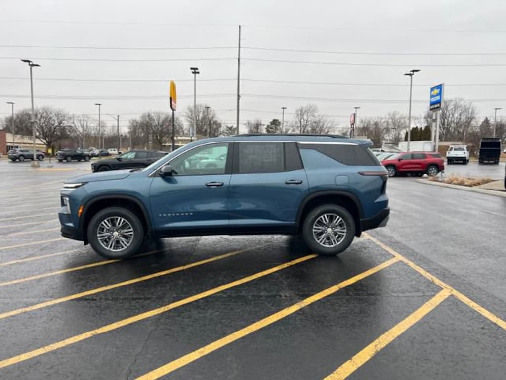 New 2026 Chevrolet Traverse LT SUV