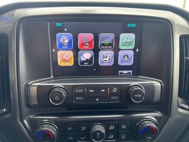 2018 Chevrolet Silverado 1500 LT photo 4