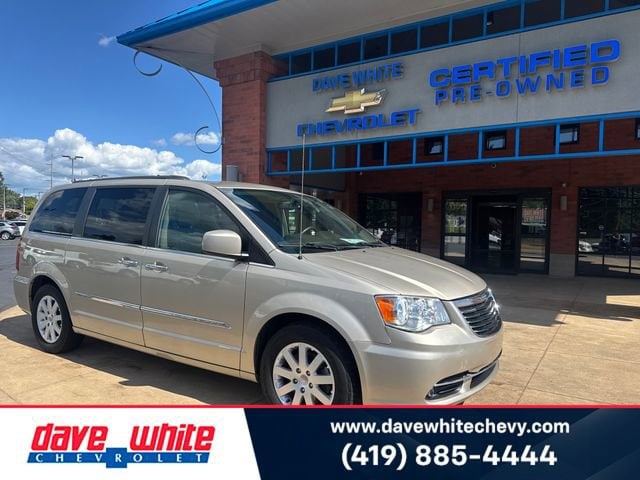 2015 Chrysler Town & Country