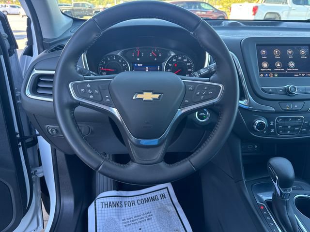 2022 Chevrolet Equinox LT photo 2