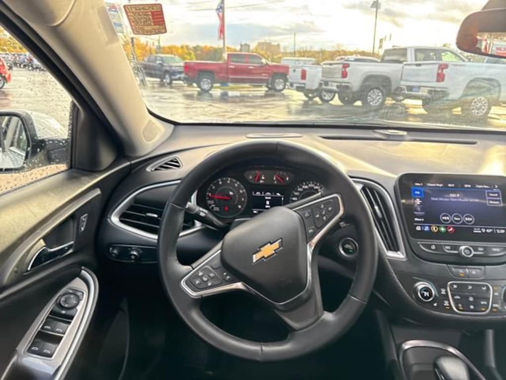 Used 2024 Chevrolet Malibu 1LT Sedan