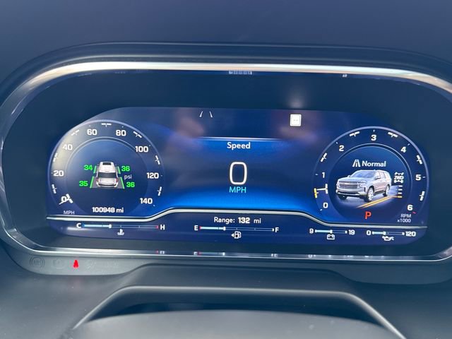 2022 Chevrolet Suburban High Country photo 4